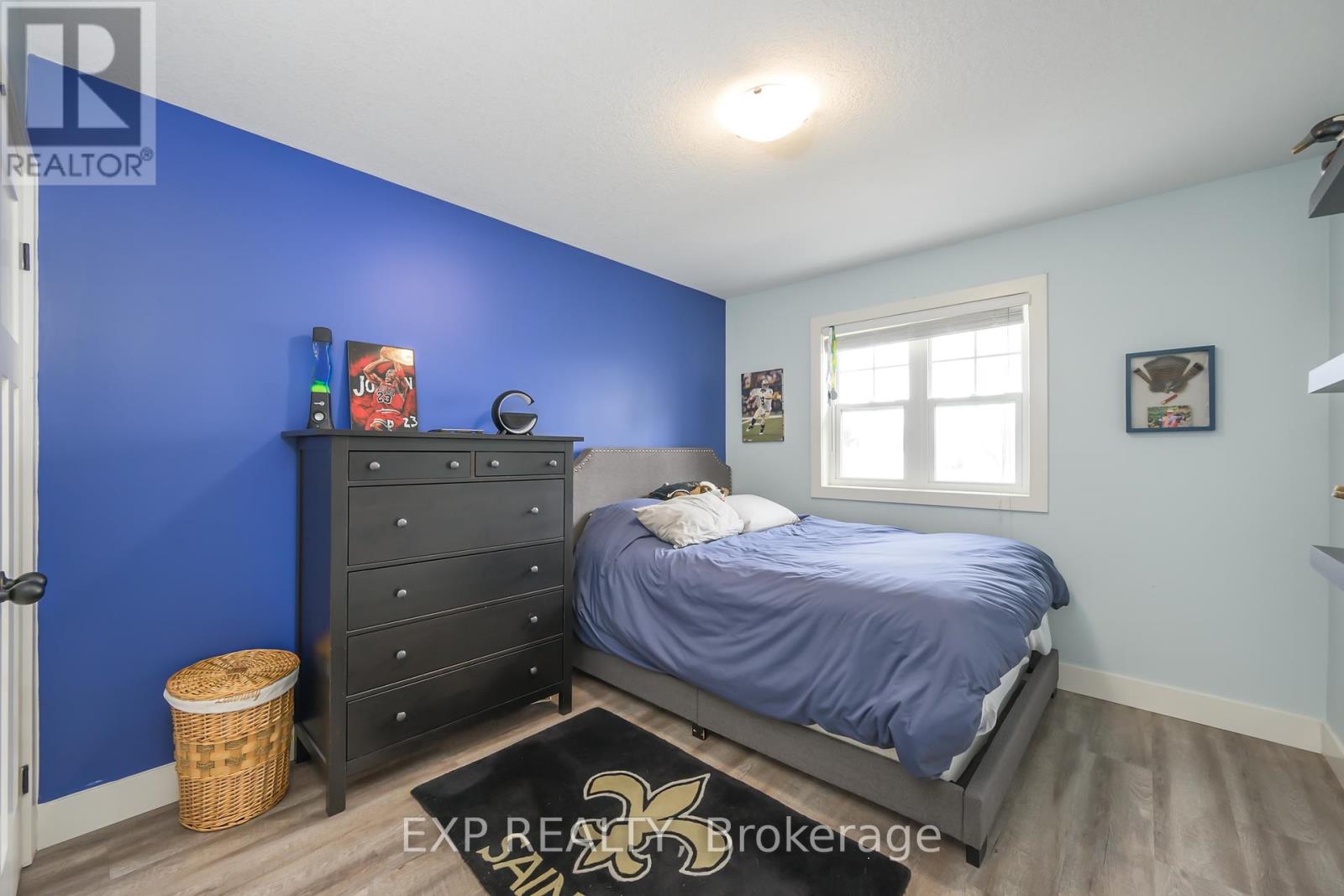 1276 Crumlin Side Road, London East, Ontario  N5V 1R8 - Photo 18 - X12290791
