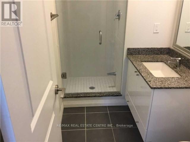 109 - 75 Eglinton Avenue W, Mississauga, Ontario  L5R 0E4 - Photo 11 - W12382286