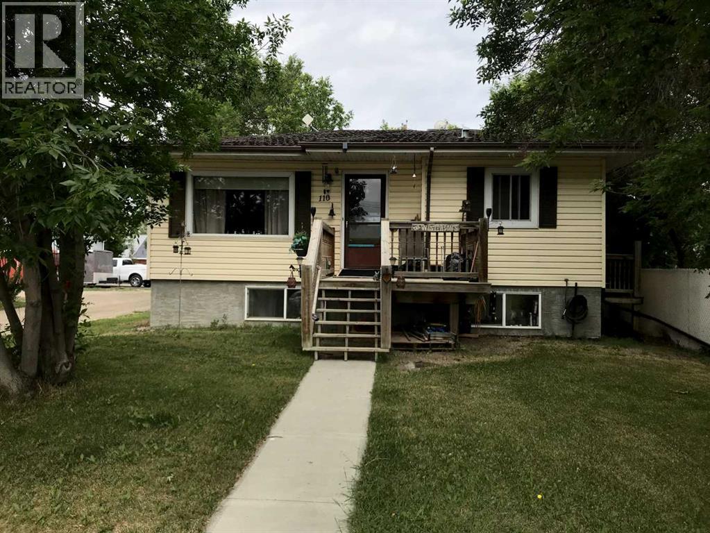 110 Railway, Rockyford, Alberta