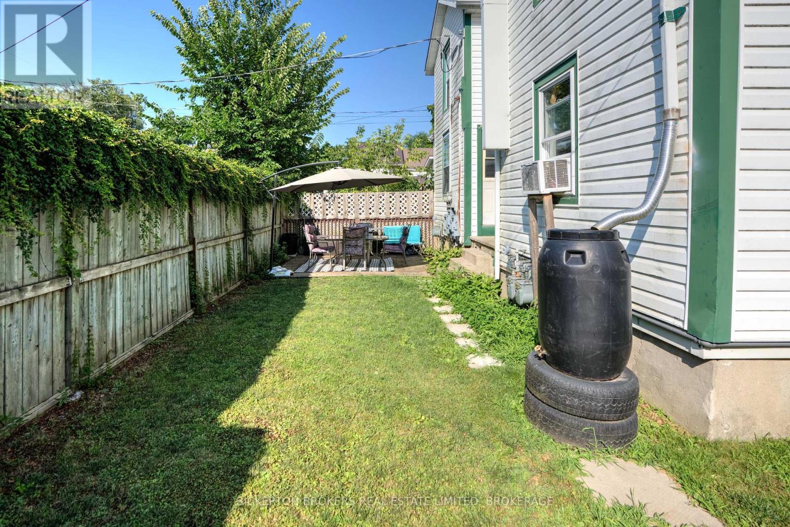 212-214 Garden Street, Gananoque, Ontario  K7G 1J2 - Photo 11 - X12392049