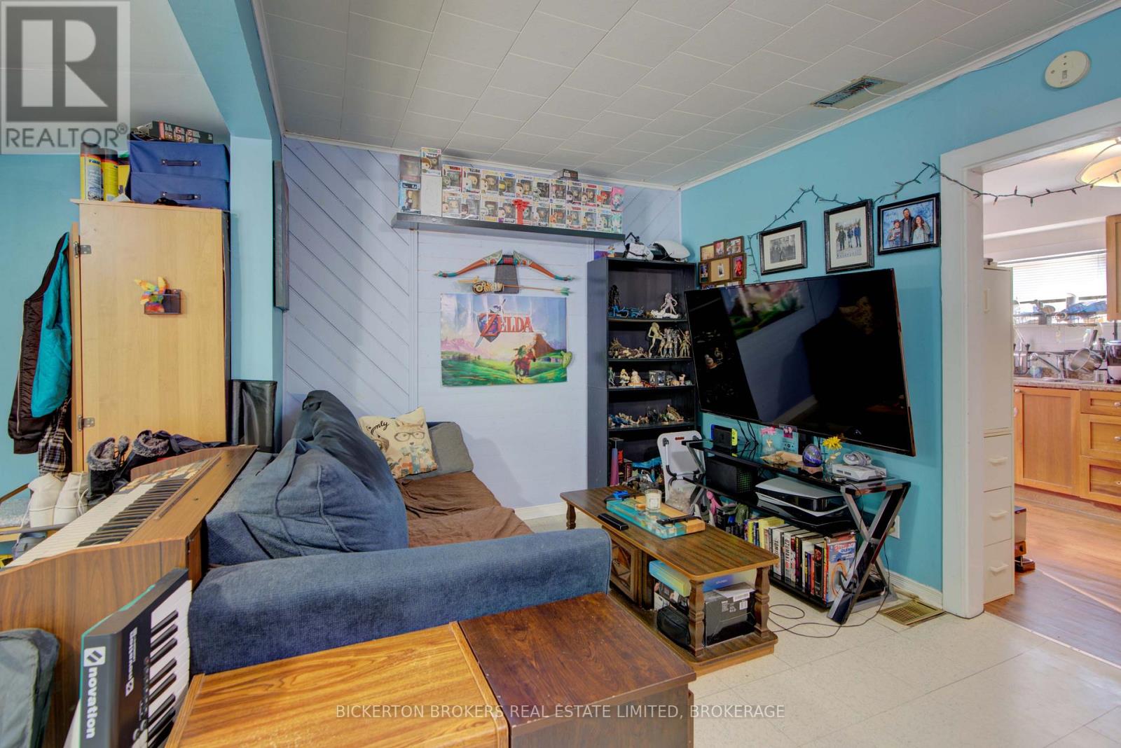 212-214 Garden Street, Gananoque, Ontario  K7G 1J2 - Photo 29 - X12392049