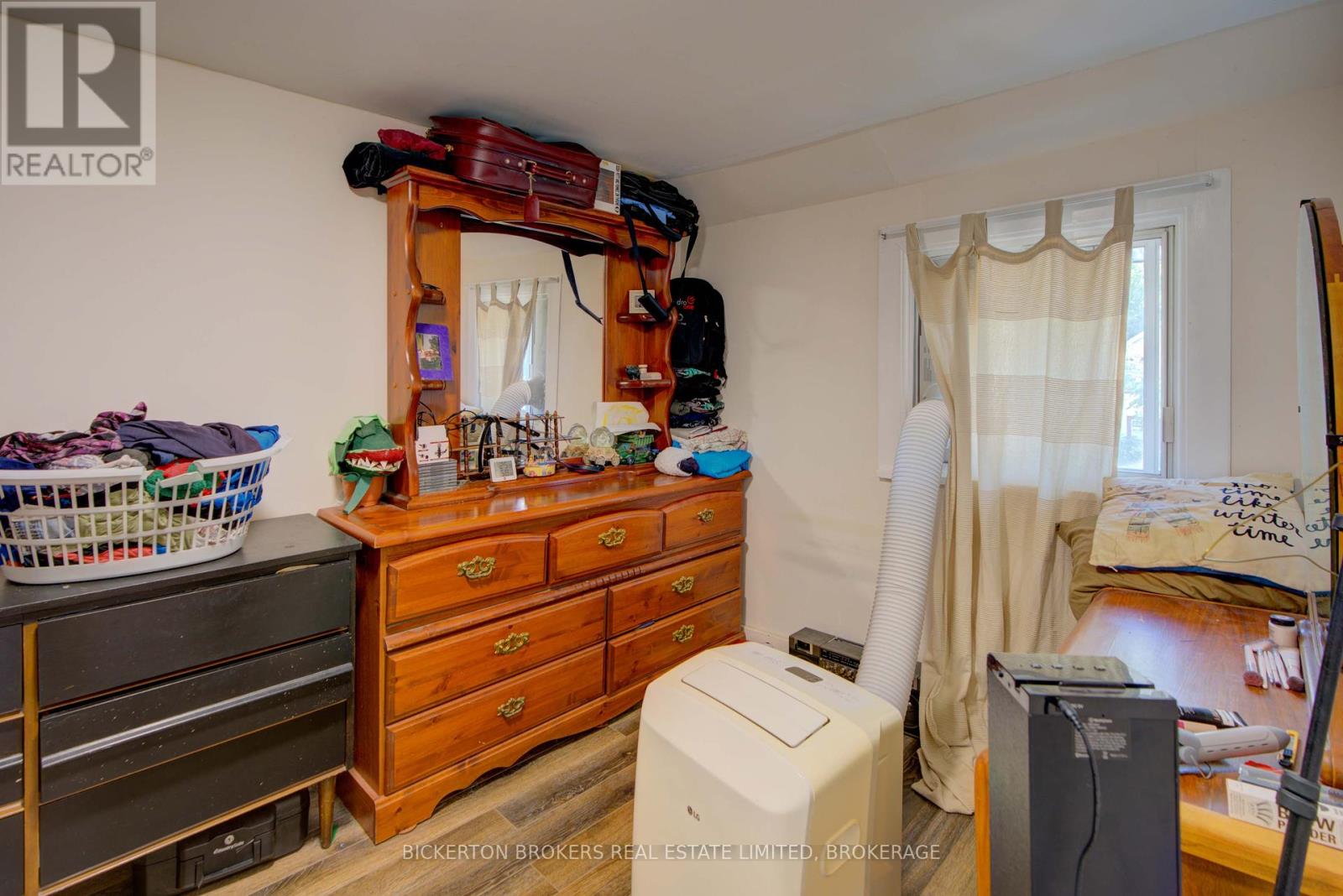212-214 Garden Street, Gananoque, Ontario  K7G 1J2 - Photo 44 - X12392049