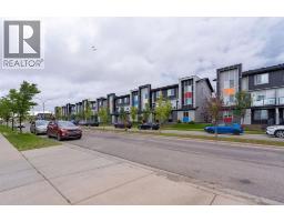 203, 335 Redstone Walk NE Redstone