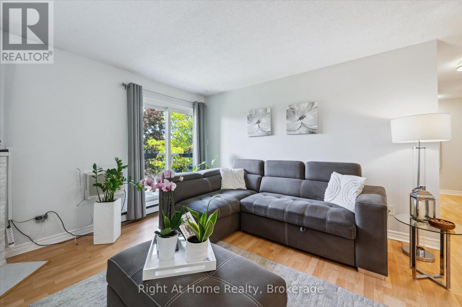 534 - 1450 Glen Abbey Gate, Oakville, Ontario  L6M 2V7 - Photo 9 - W12391910