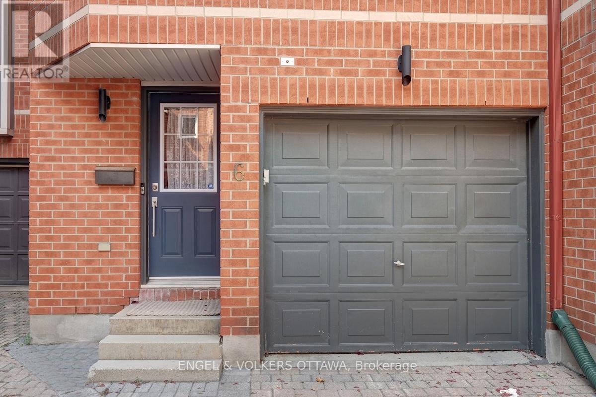 Property at 6 STOCKPORT PRIVATE image 4