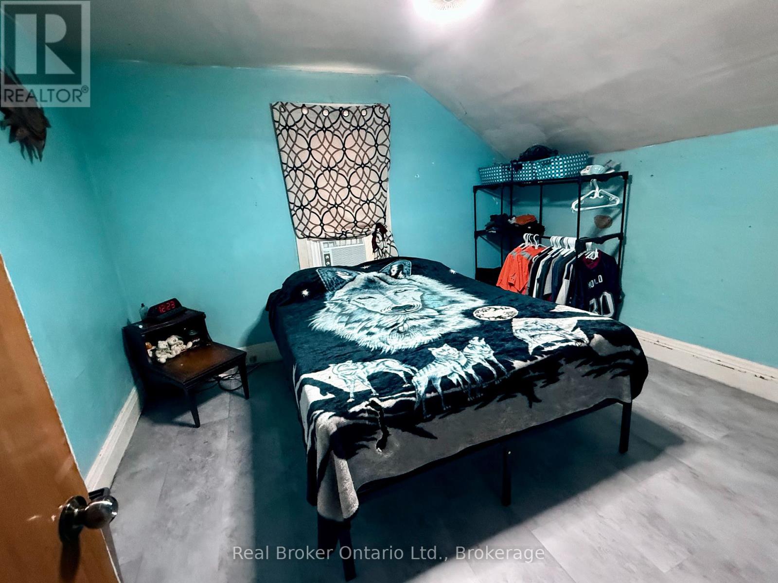 33 Cozy Street, Welland, Ontario  L3B 4G7 - Photo 14 - X12391967