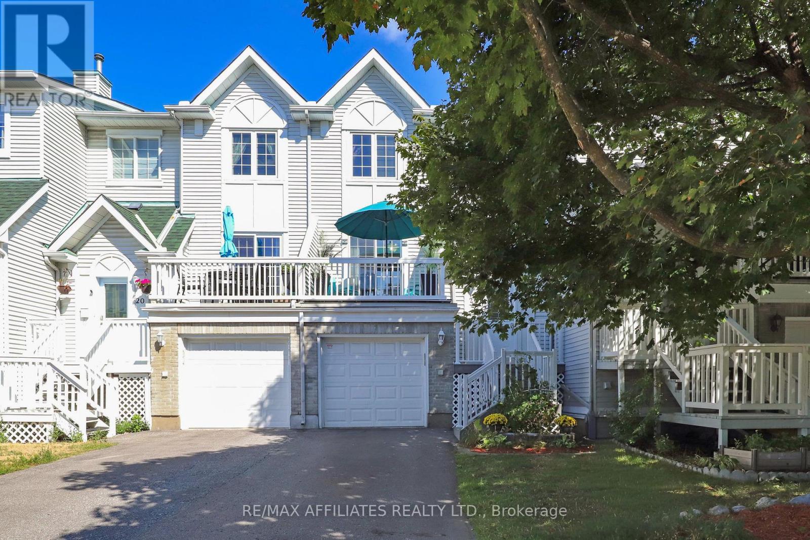 22 CASTLEGREEN PRIVATE, Ottawa, Ontario