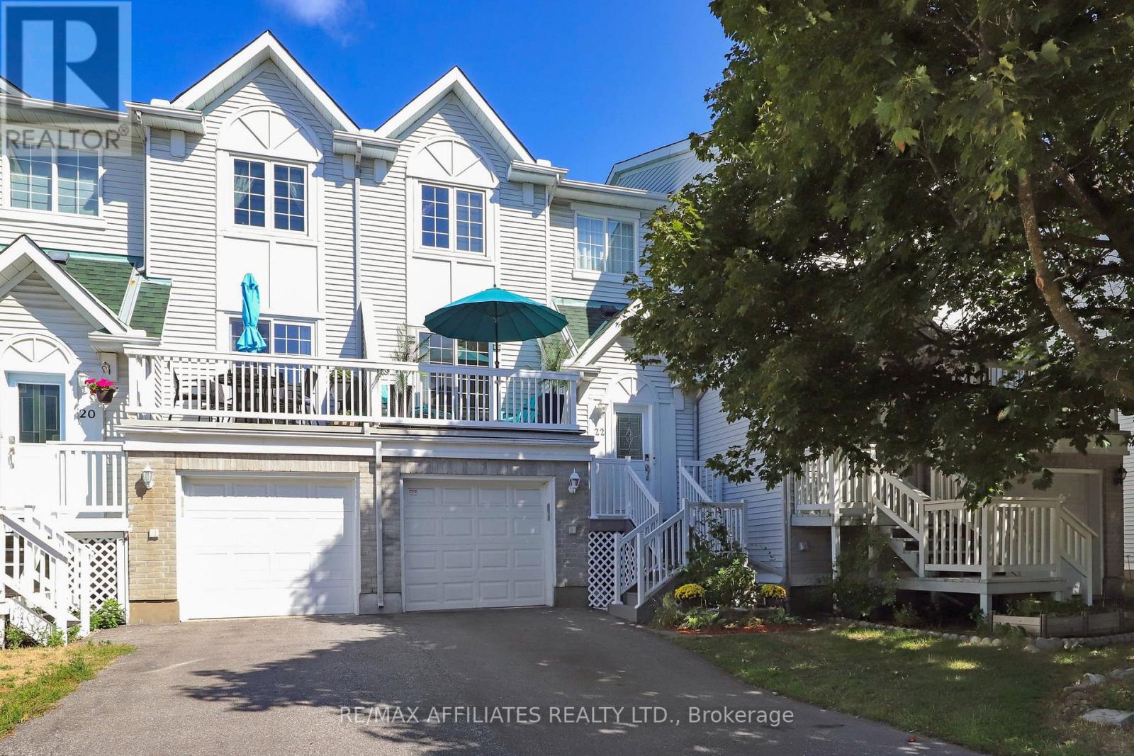 22 Castlegreen Private, Ottawa, Ontario  K1T 3N4 - Photo 6 - X12391952