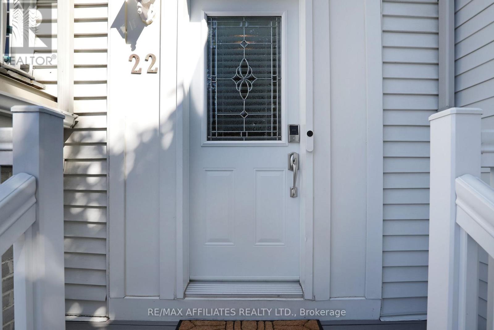 22 Castlegreen Private, Ottawa, Ontario  K1T 3N4 - Photo 8 - X12391952