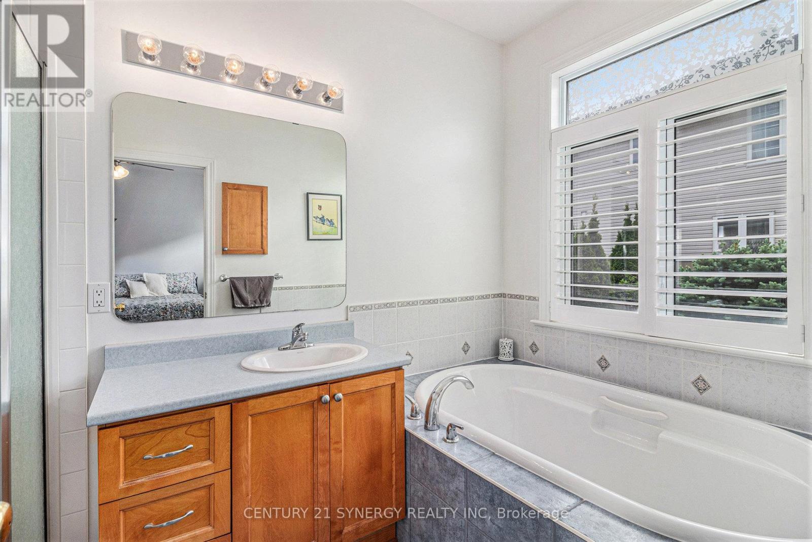 852 Swallowtail Crescent, Ottawa, Ontario  K4A 4M5 - Photo 23 - X12391966