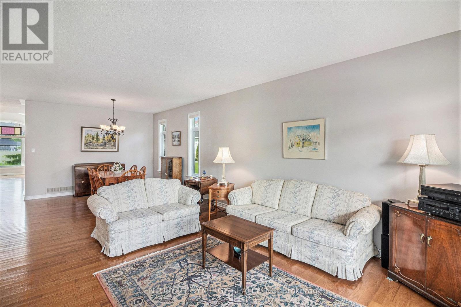 852 Swallowtail Crescent, Ottawa, Ontario  K4A 4M5 - Photo 7 - X12391966