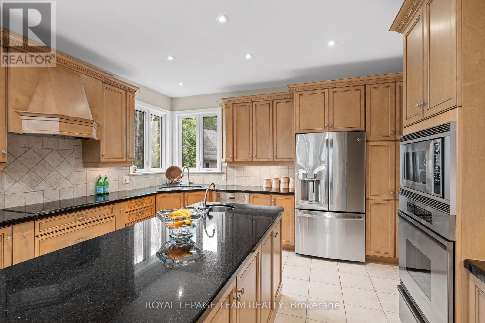 6005 Earlscourt Crescent, Ottawa, Ontario  K4M 1K2 - Photo 8 - X12392003