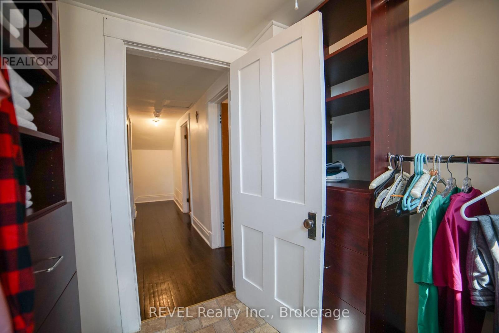 4046 Main Street, Niagara Falls, Ontario  L2G 6C2 - Photo 35 - X12391959