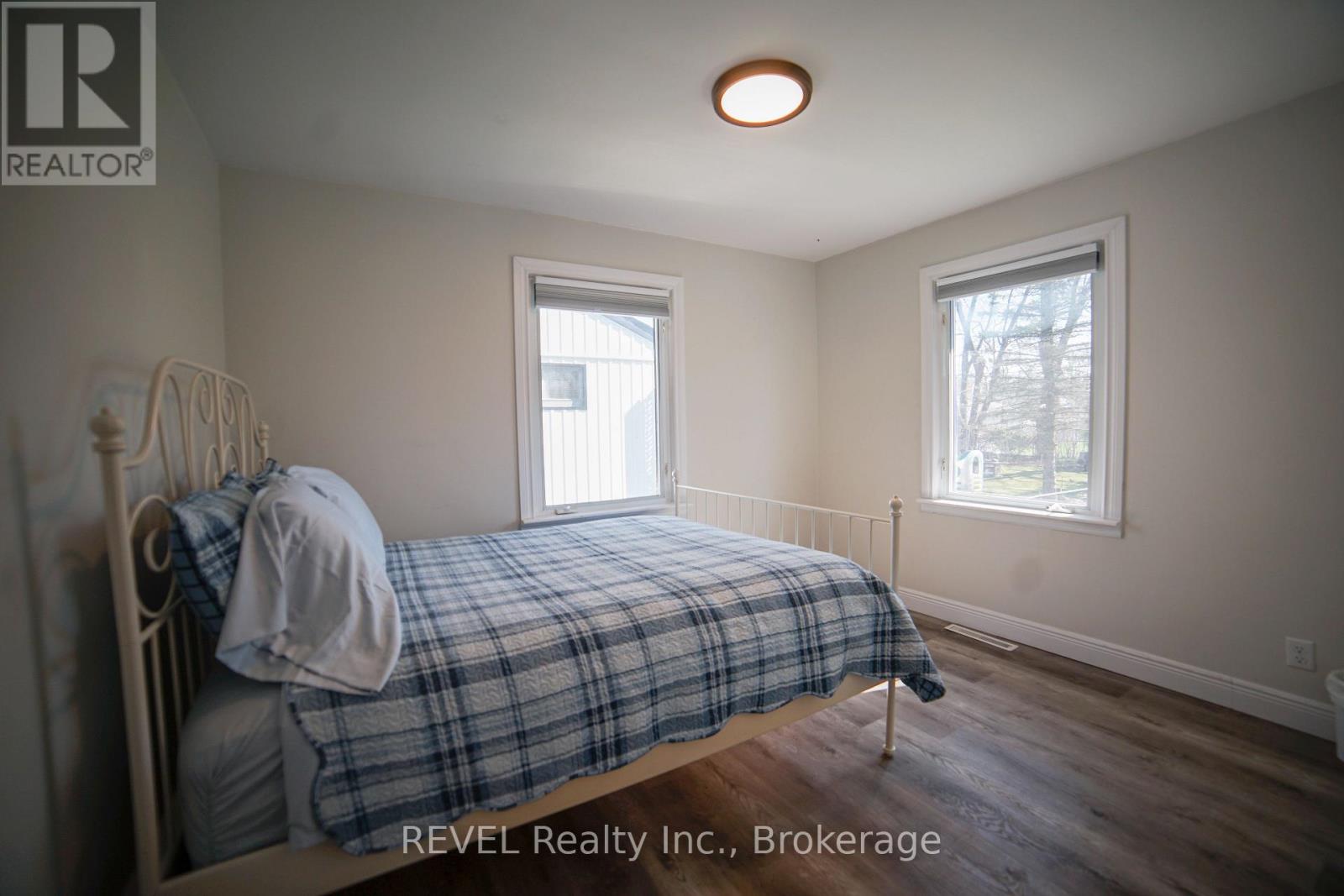 8685 Roosevelt Street, Niagara Falls, Ontario  L2G 7A3 - Photo 15 - X12391965