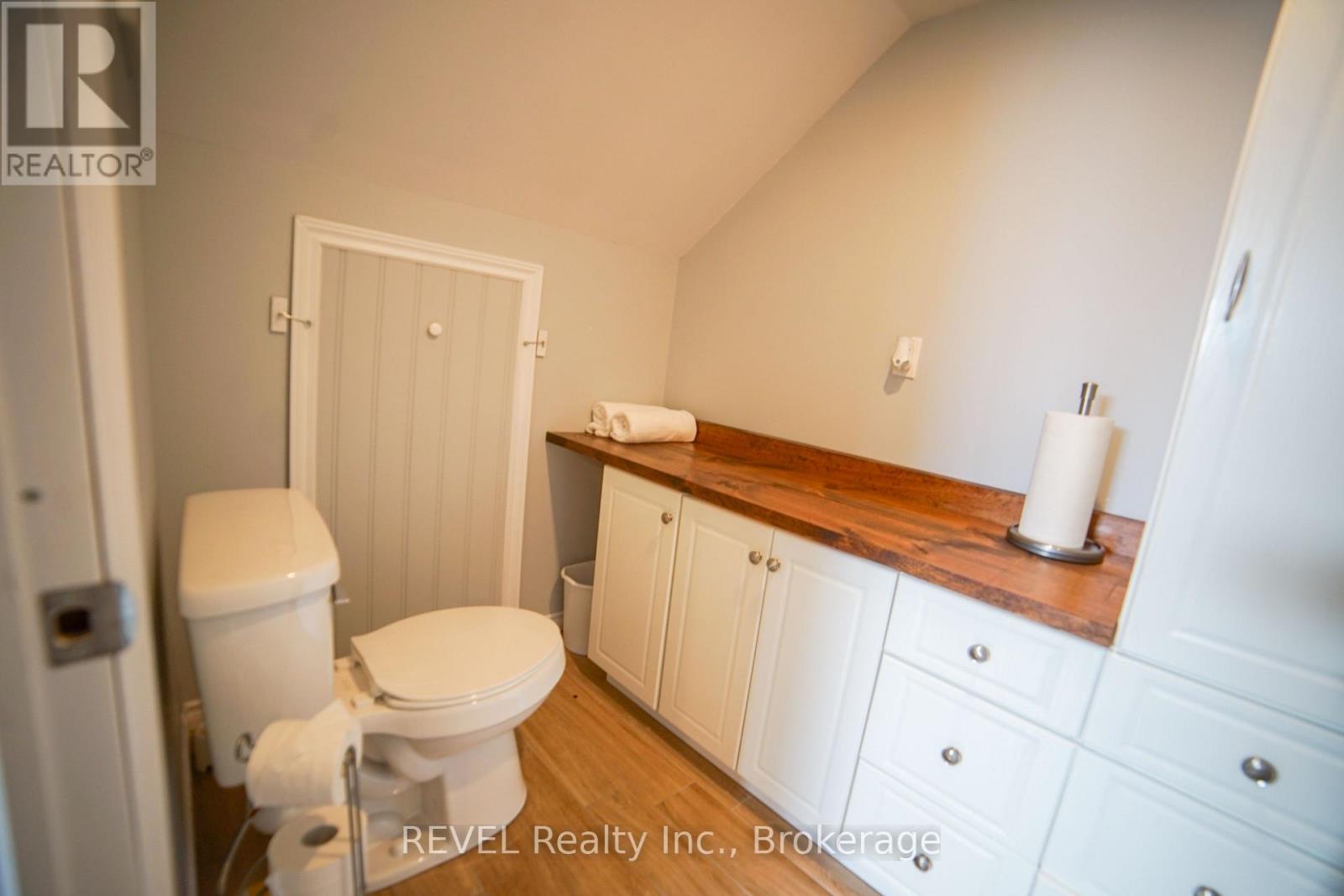 8685 Roosevelt Street, Niagara Falls, Ontario  L2G 7A3 - Photo 34 - X12391965