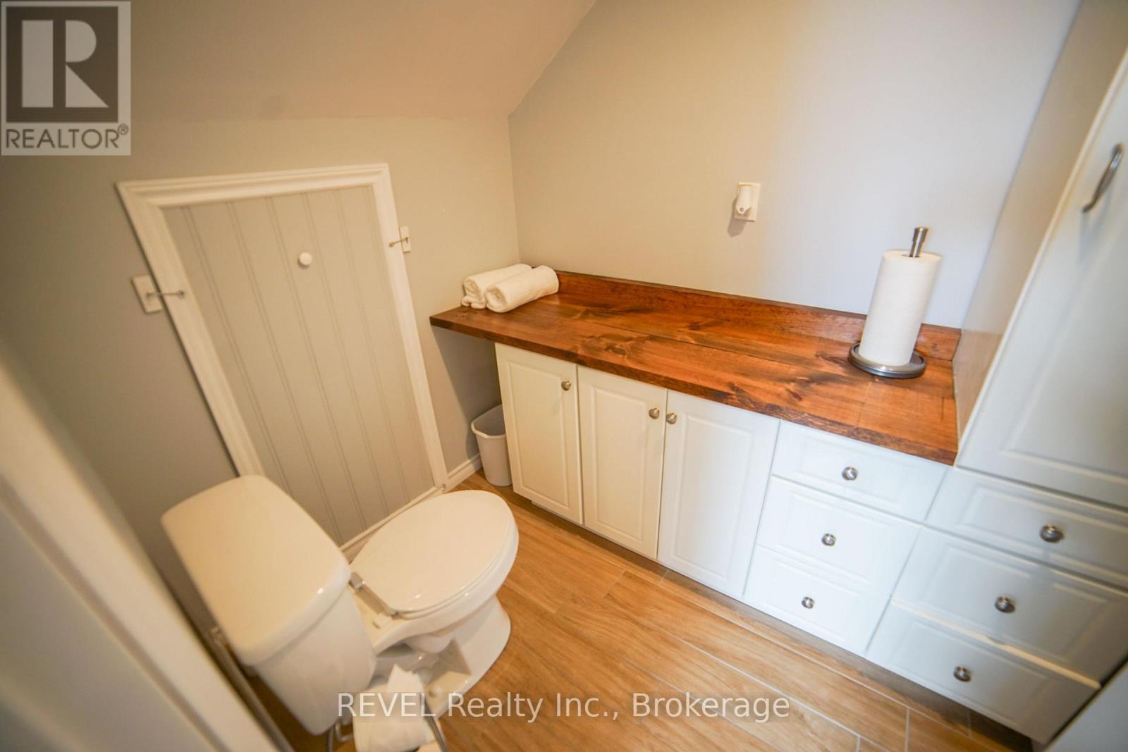 8685 Roosevelt Street, Niagara Falls, Ontario  L2G 7A3 - Photo 35 - X12391965