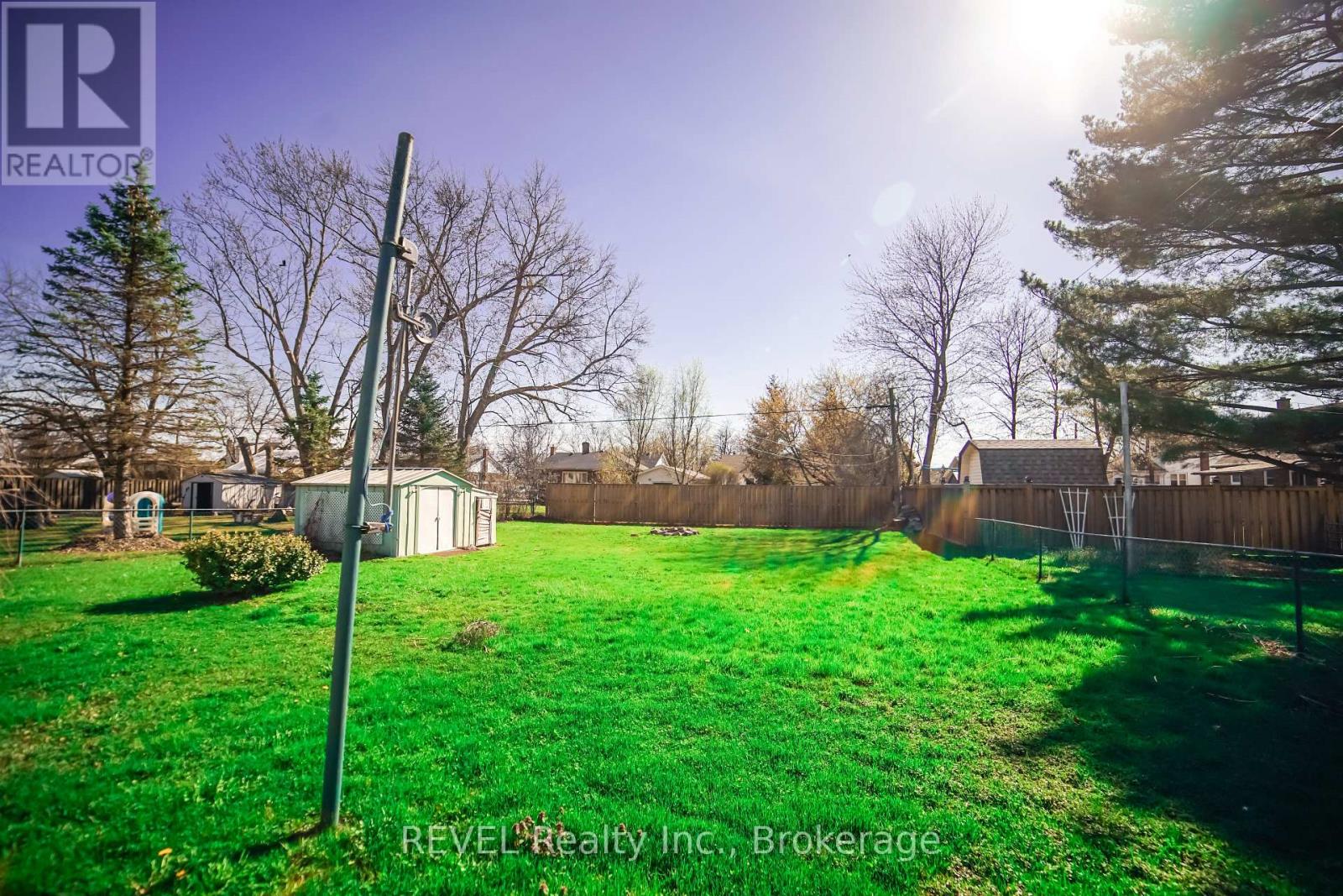 8685 Roosevelt Street, Niagara Falls, Ontario  L2G 7A3 - Photo 41 - X12391965