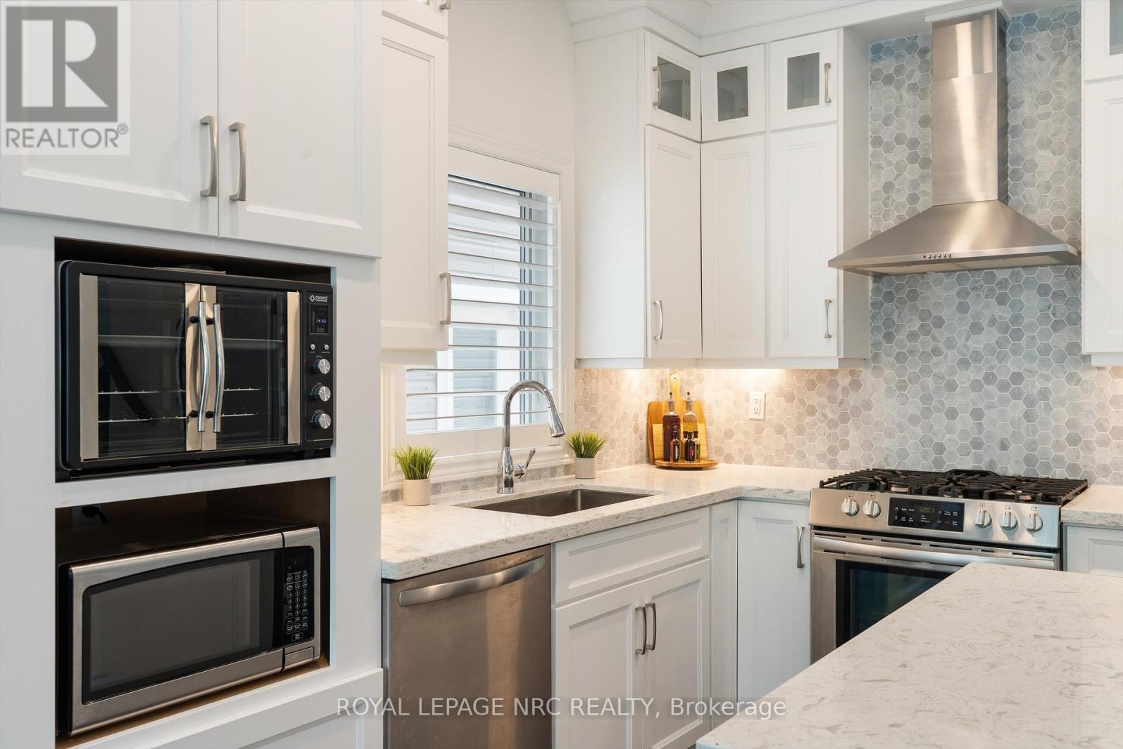 39b Beachaven Drive, St. Catharines, Ontario  L2M 1A6 - Photo 11 - X12391990