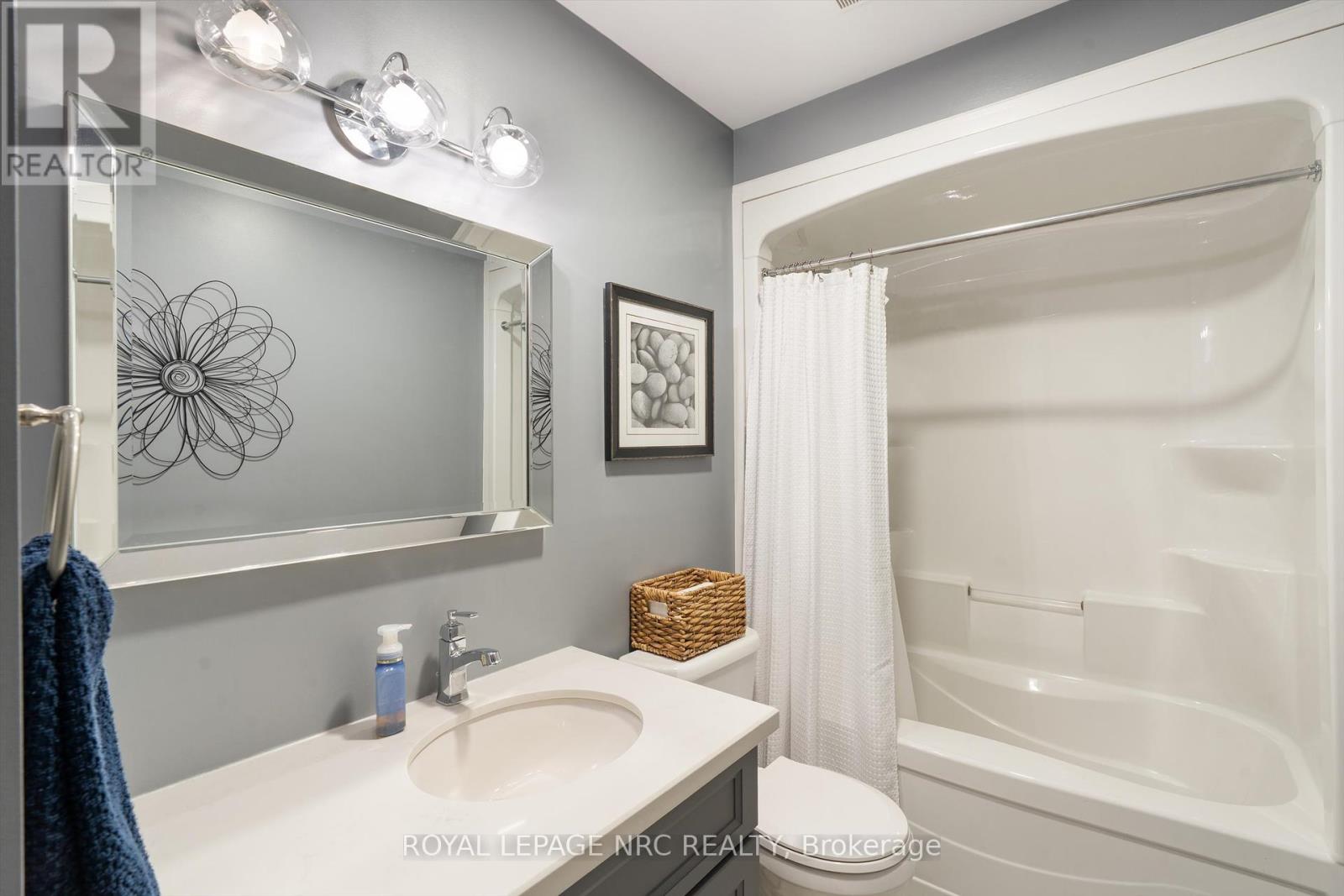 39b Beachaven Drive, St. Catharines, Ontario  L2M 1A6 - Photo 24 - X12391990