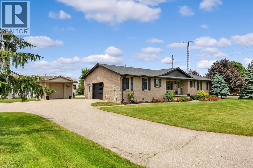 1 SHANTZ Place, Wallenstein, Ontario