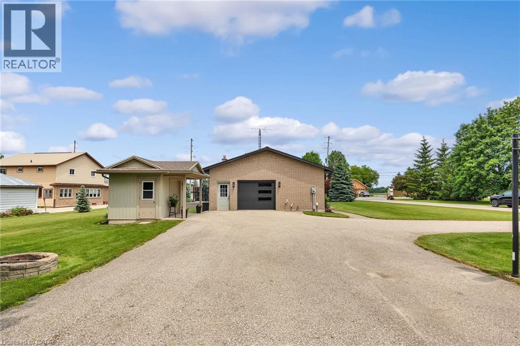 1 Shantz Place, Wallenstein, Ontario  N0B 2S0 - Photo 4 - 40767861