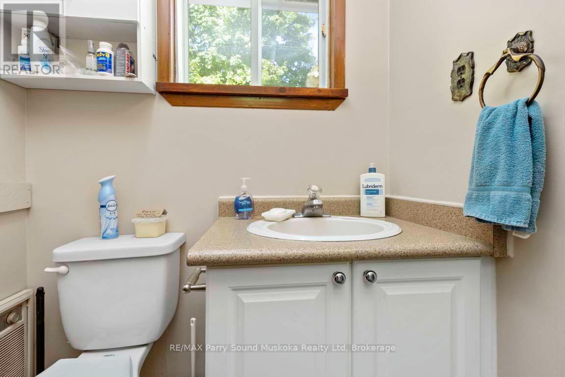 122 Grey Owl Road, Mckellar, Ontario  P2A 0B5 - Photo 18 - X12391898