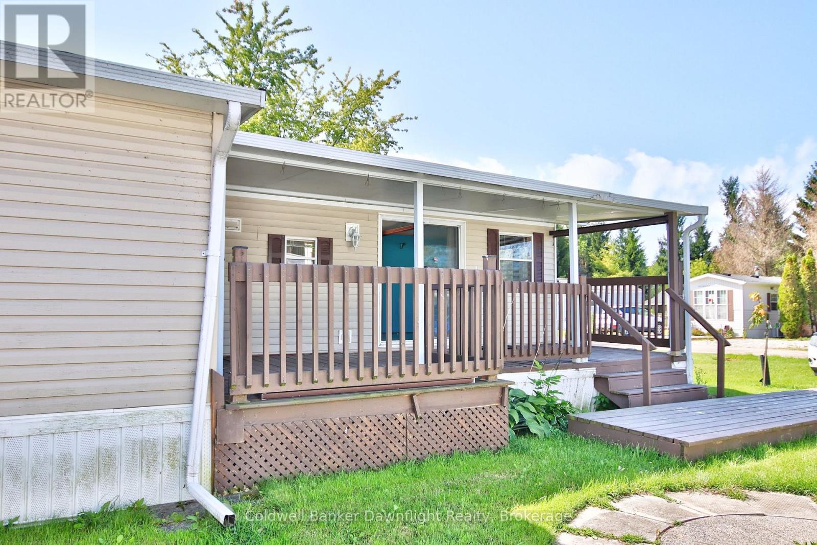 Photo 13 of 13 for 30 Starboard - 77719 Bluewater Highway