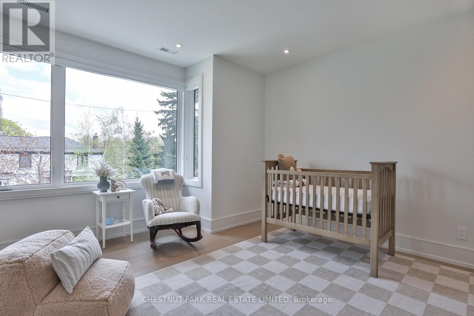 2 Marchwood Drive, Toronto, Ontario  M3H 1J8 - Photo 25 - C12391816