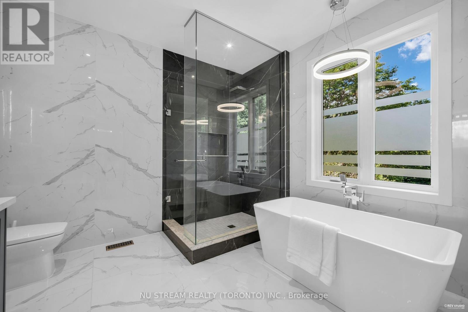 4 Westbourne Avenue, Toronto, Ontario  M1L 2X9 - Photo 22 - E12391859
