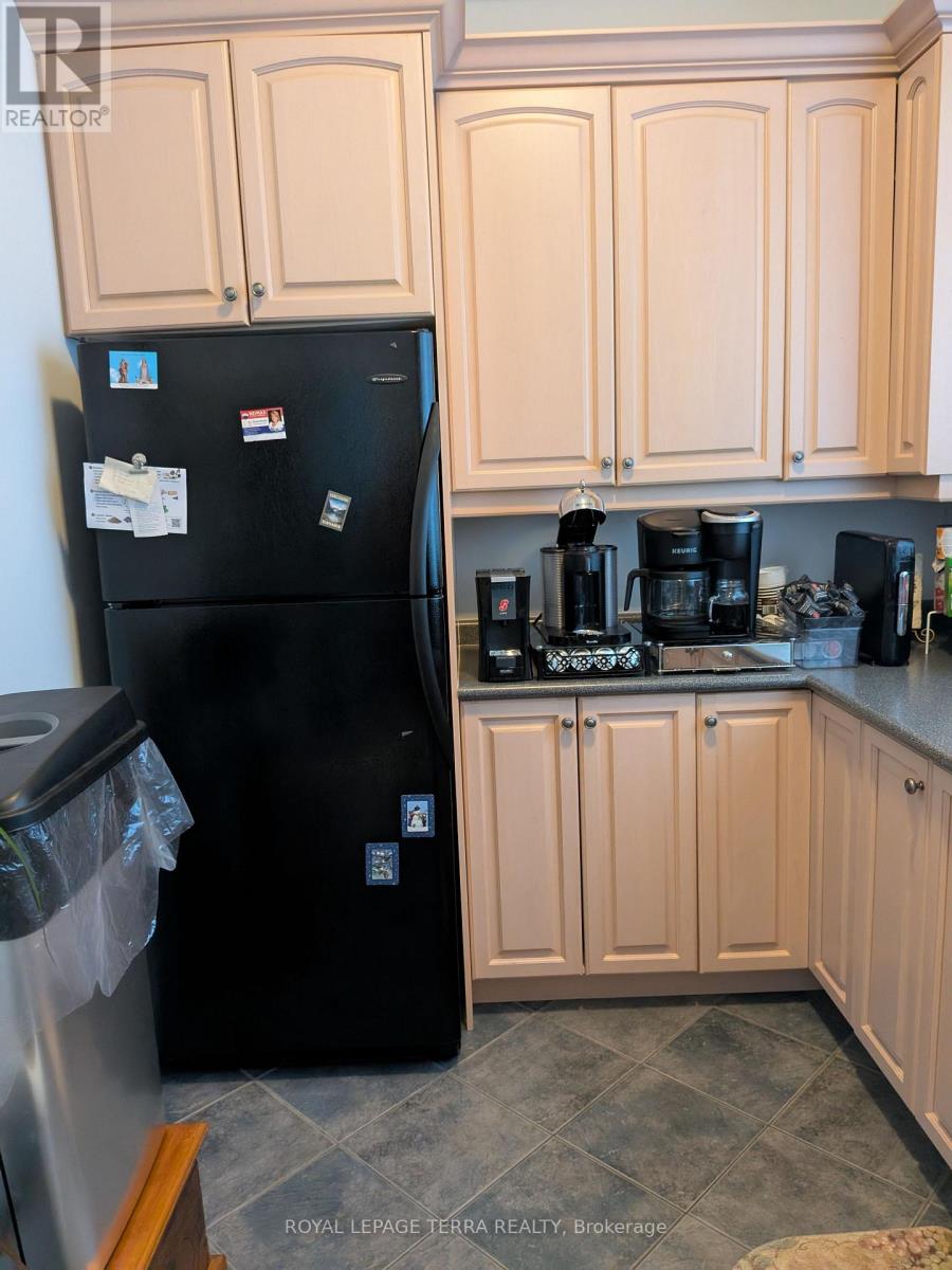 56 Idlewood Drive S, Wasaga Beach, Ontario  L9Z 1R7 - Photo 17 - S12327954