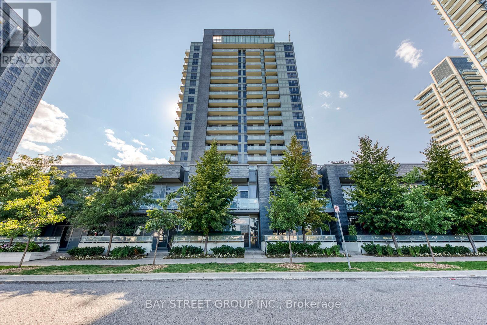 404 - 65 ONEIDA CRESCENT, Richmond Hill, Ontario