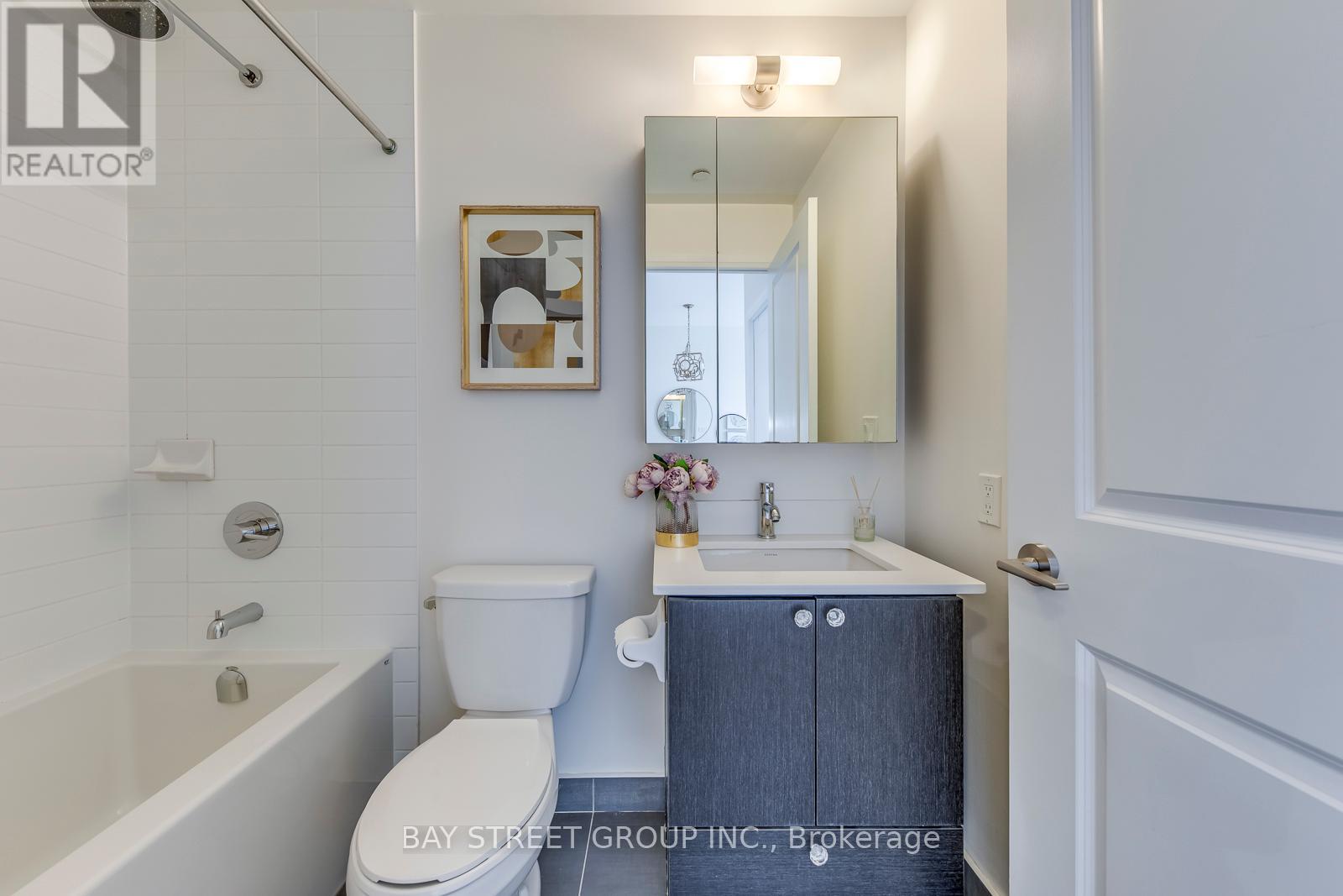 404 - 65 Oneida Crescent, Richmond Hill (Langstaff), Ontario  L4B 0A1 - Photo 24 - N12391822