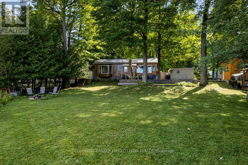 127 Sunset View Lane, Mississippi Mills, Ontario  K0A 1P0 - Photo 15 - X12391555