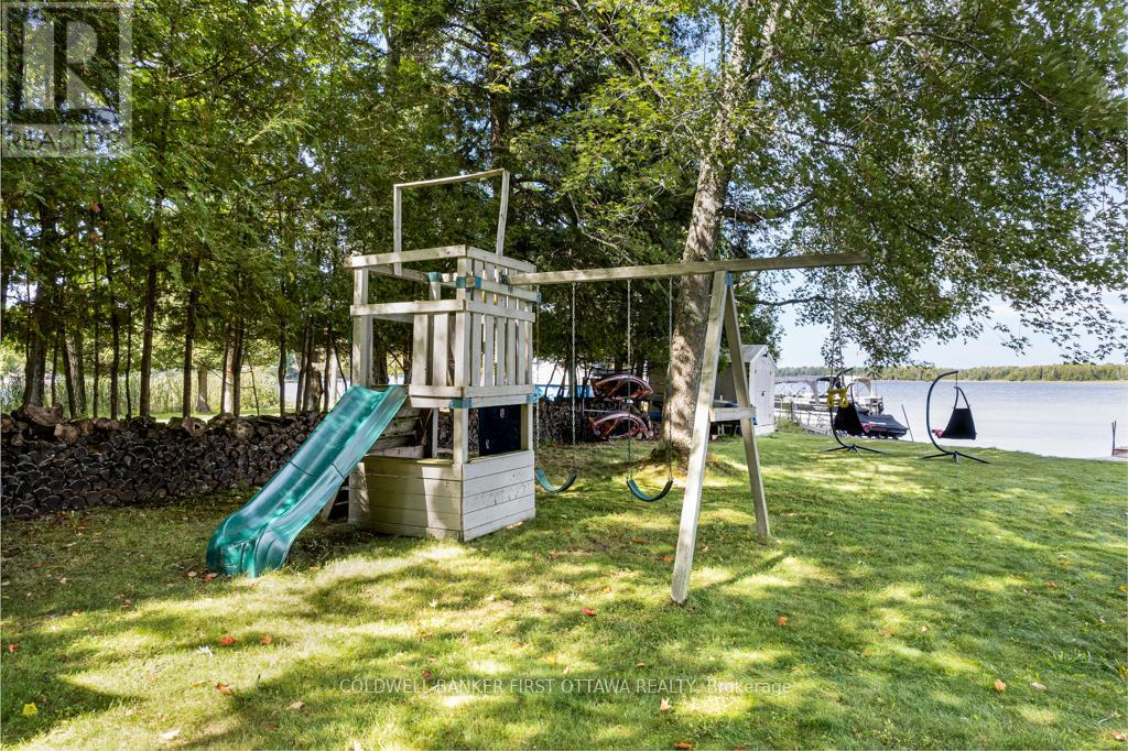 127 Sunset View Lane, Mississippi Mills, Ontario  K0A 1P0 - Photo 9 - X12391555