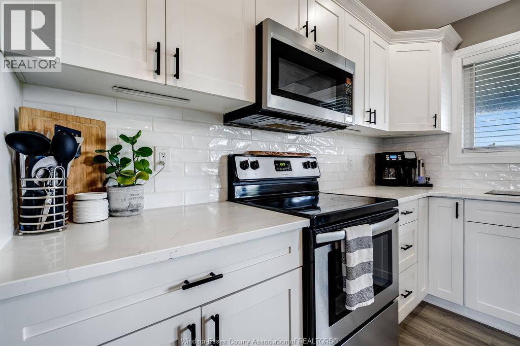 13 Hawthorne Crescent, Tilbury, Ontario  N0P 2L0 - Photo 6 - 25022900