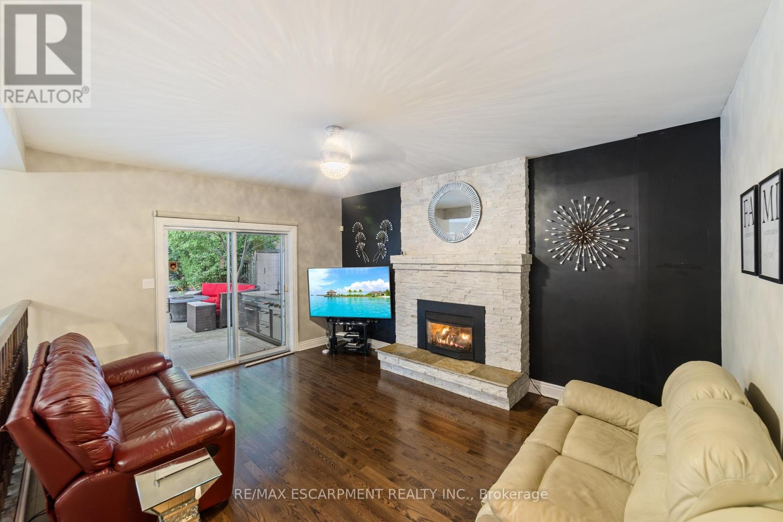 117 Miller Drive, Hamilton, Ontario  L9G 4W2 - Photo 22 - X12378821