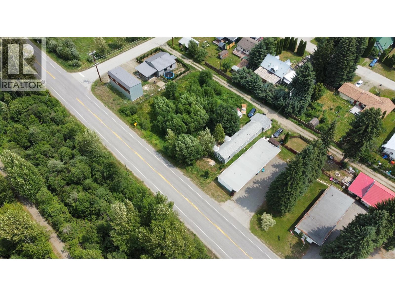 115 Railway Avenue, Salmo, British Columbia  V0G 1Z0 - Photo 36 - 10354950