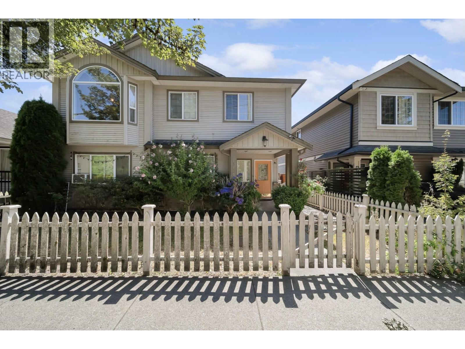 23860 118 AVENUE, Maple Ridge, British Columbia