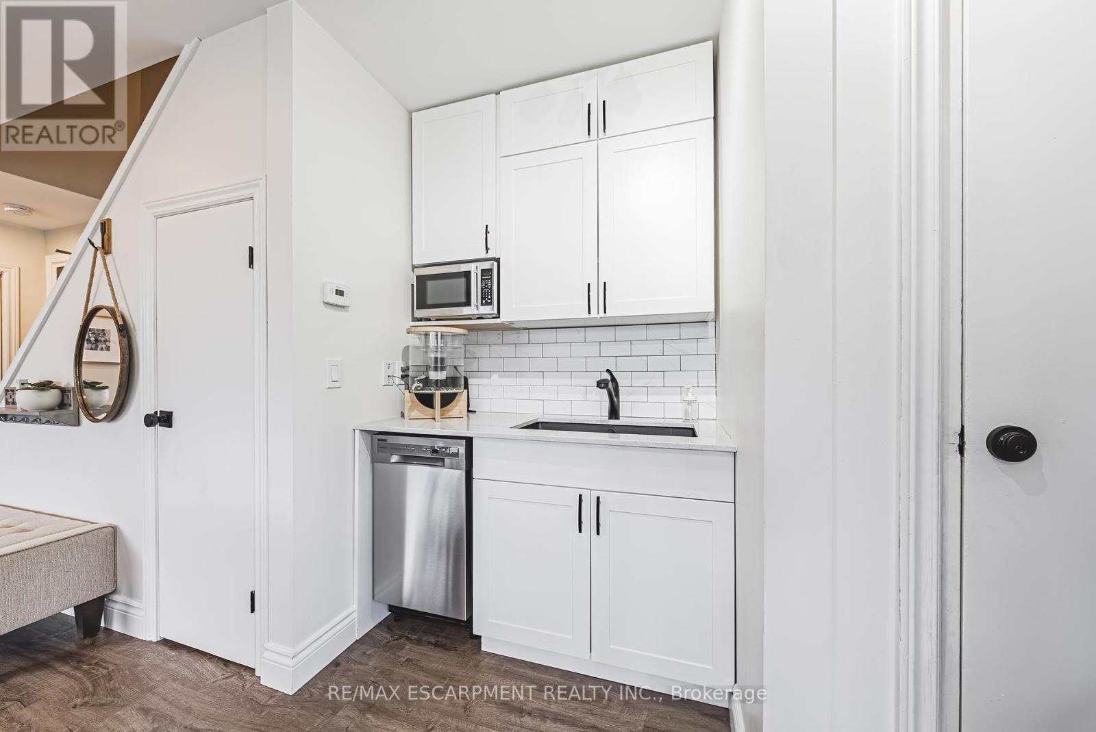 1 - 469 Claridge Road, Burlington, Ontario  L7N 2S1 - Photo 13 - W12391844