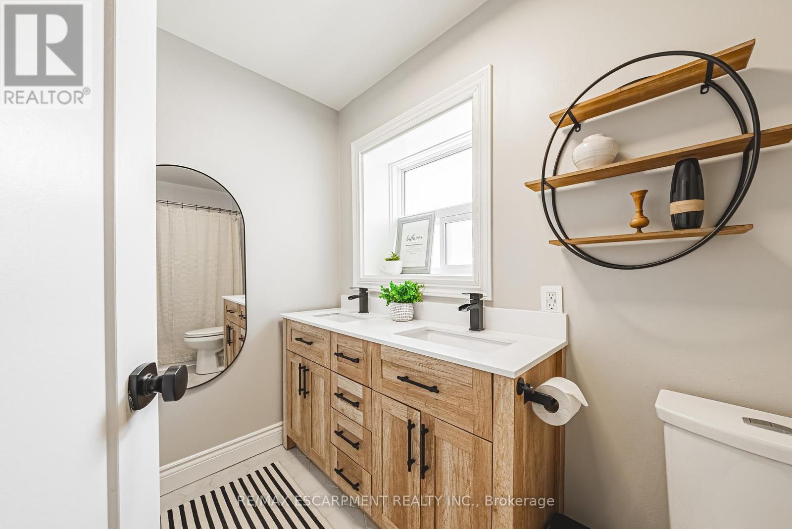 1 - 469 Claridge Road, Burlington, Ontario  L7N 2S1 - Photo 26 - W12391844