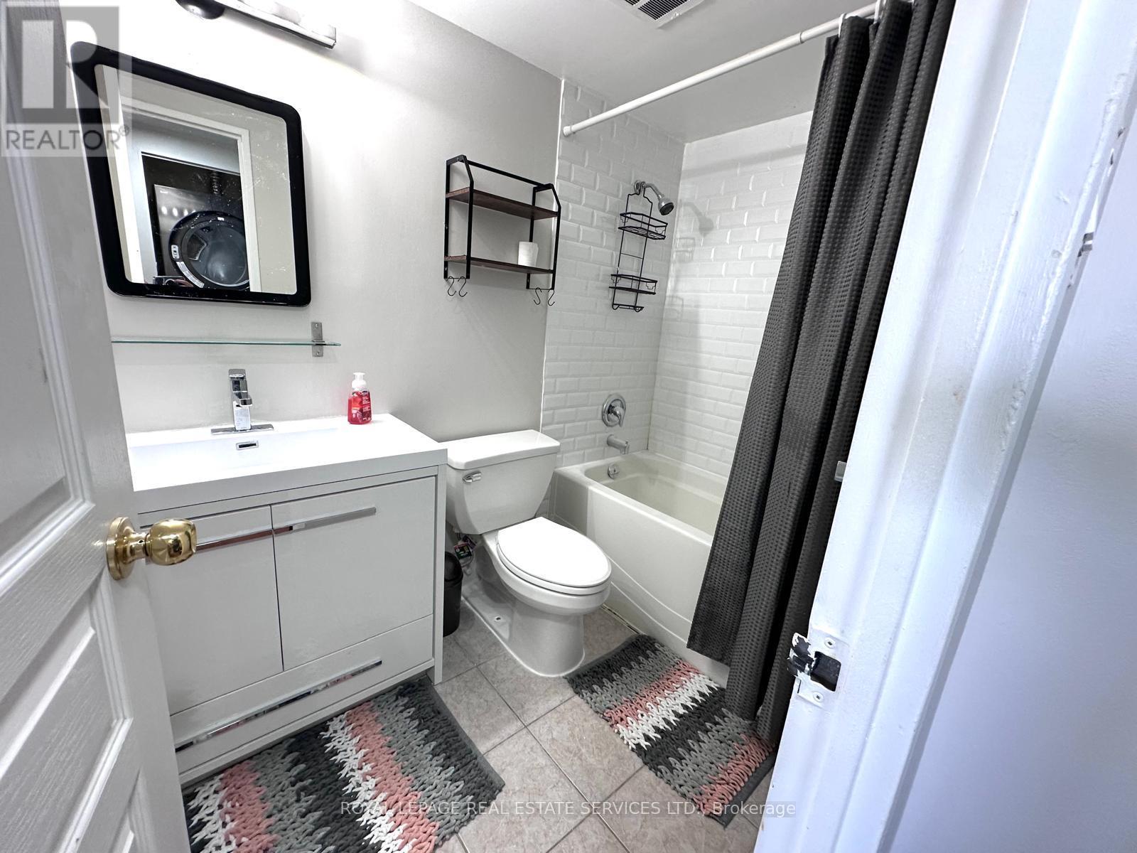 1410 - 20 Mississauga Valley Boulevard Nw, Mississauga, Ontario  L5A 3S1 - Photo 17 - W12391873