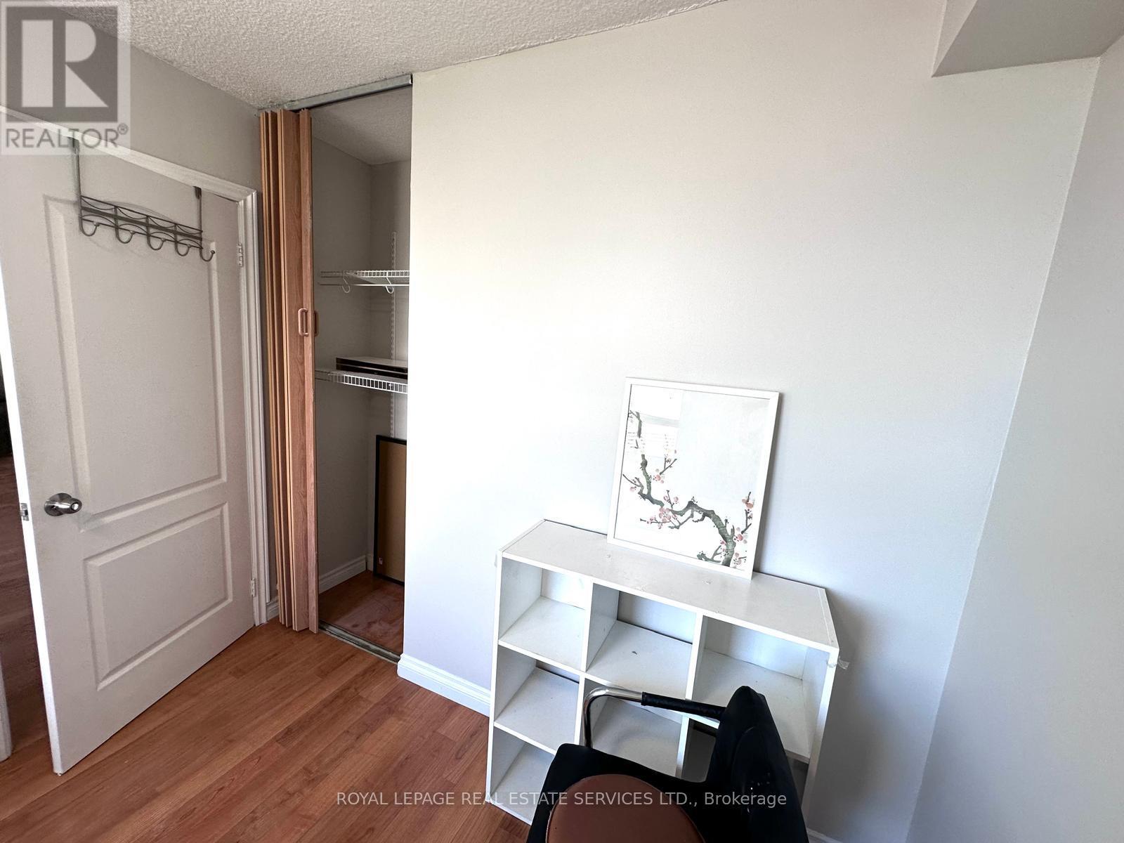 1410 - 20 Mississauga Valley Boulevard Nw, Mississauga, Ontario  L5A 3S1 - Photo 19 - W12391873