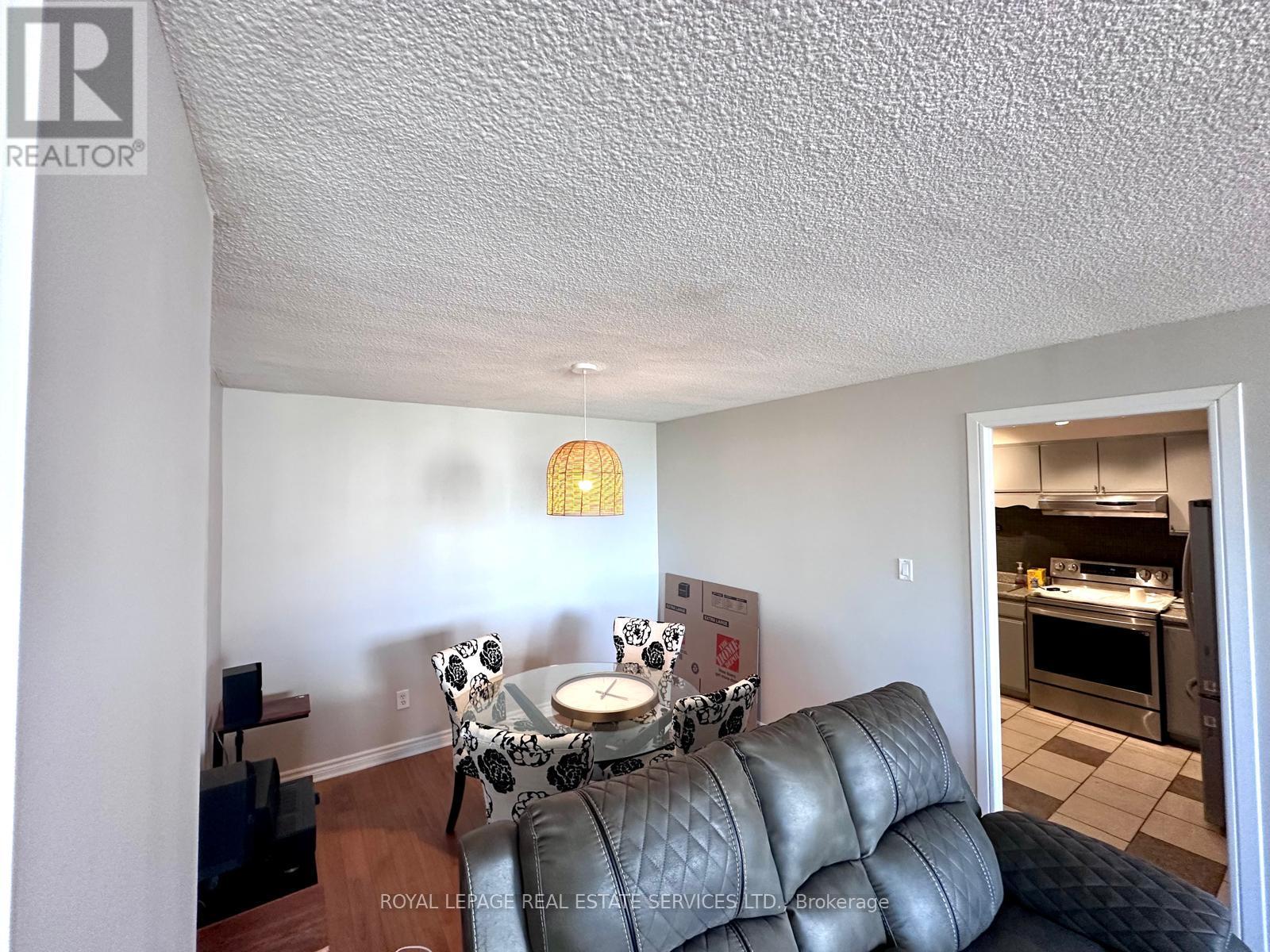 1410 - 20 Mississauga Valley Boulevard Nw, Mississauga, Ontario  L5A 3S1 - Photo 9 - W12391873