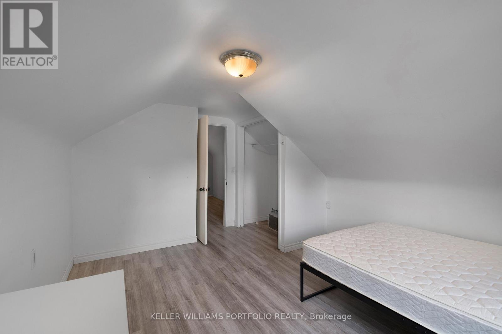 146 Askin Avenue, Windsor, Ontario  N9B 2W9 - Photo 32 - X12391867