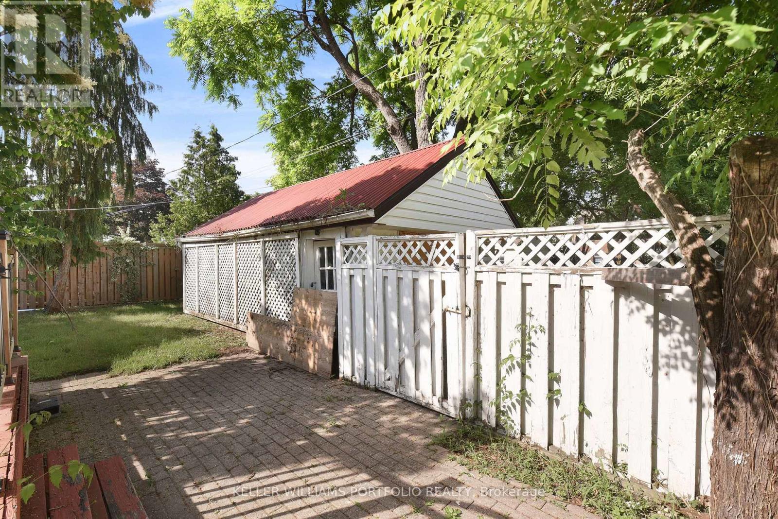 146 Askin Avenue, Windsor, Ontario  N9B 2W9 - Photo 8 - X12391867