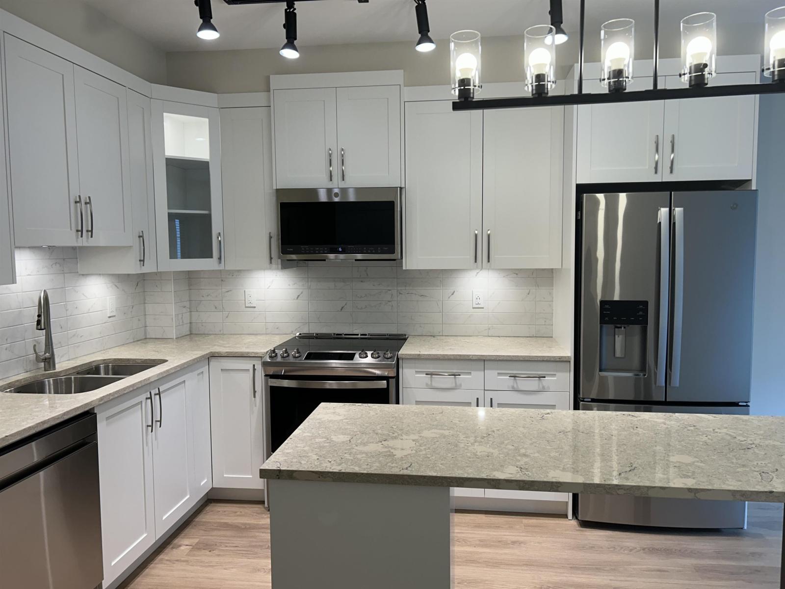 A333 8233 208b Street, Langley, British Columbia  V0V 0V0 - Photo 7 - R3015119