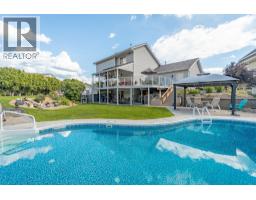 5896 Fairview Place Oliver, Oliver, Ca
