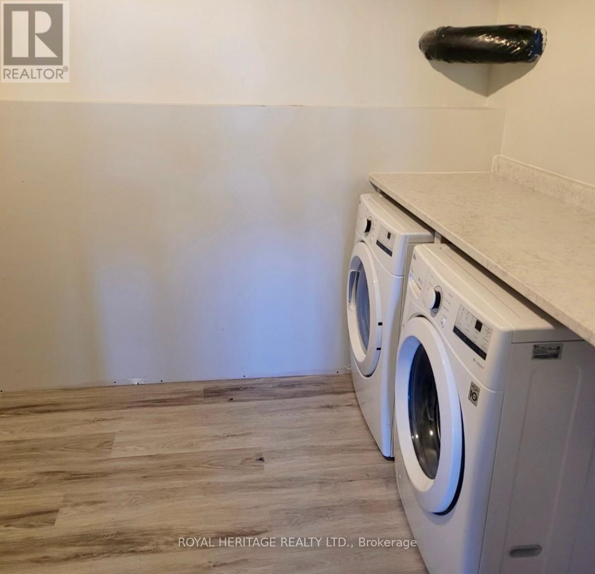 #b - 1 Heber Street, Quinte West, Ontario  K8V 1M4 - Photo 7 - X12392083