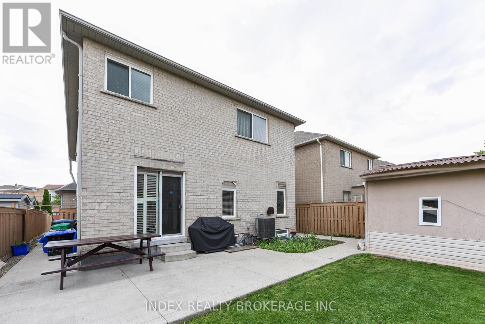 33 Portstewart Crescent, Brampton, Ontario  L6X 0R6 - Photo 48 - W12245847