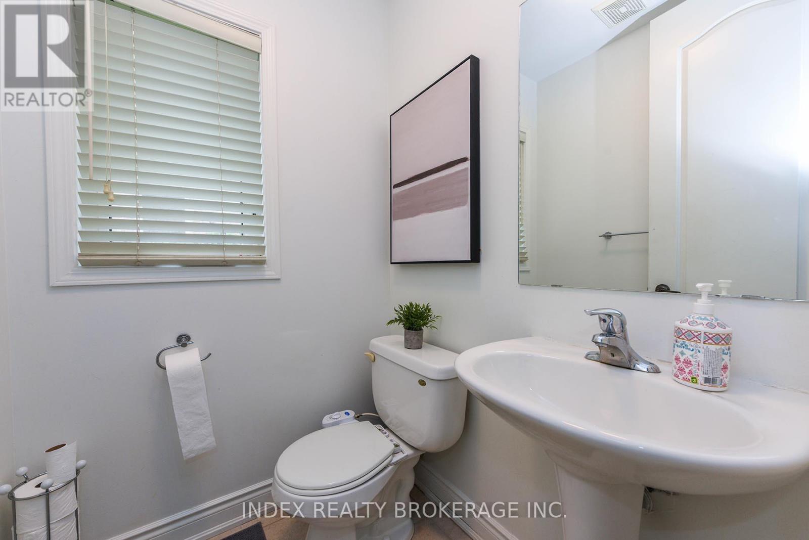 33 Portstewart Crescent, Brampton, Ontario  L6X 0R6 - Photo 6 - W12245847
